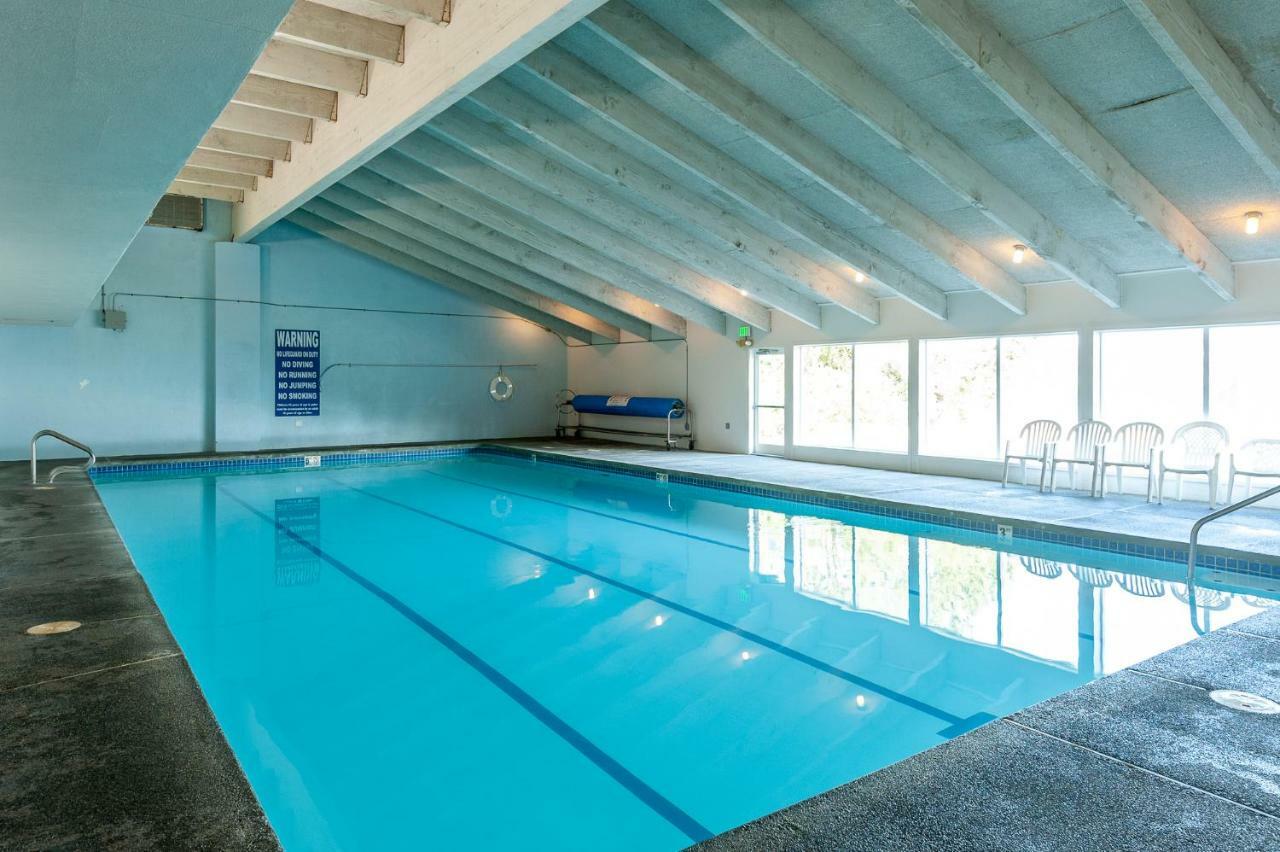 Oceanview Escape At Birch Bay With Indoor Pool & Hot Tub Apartment Блейн Екстериор снимка
